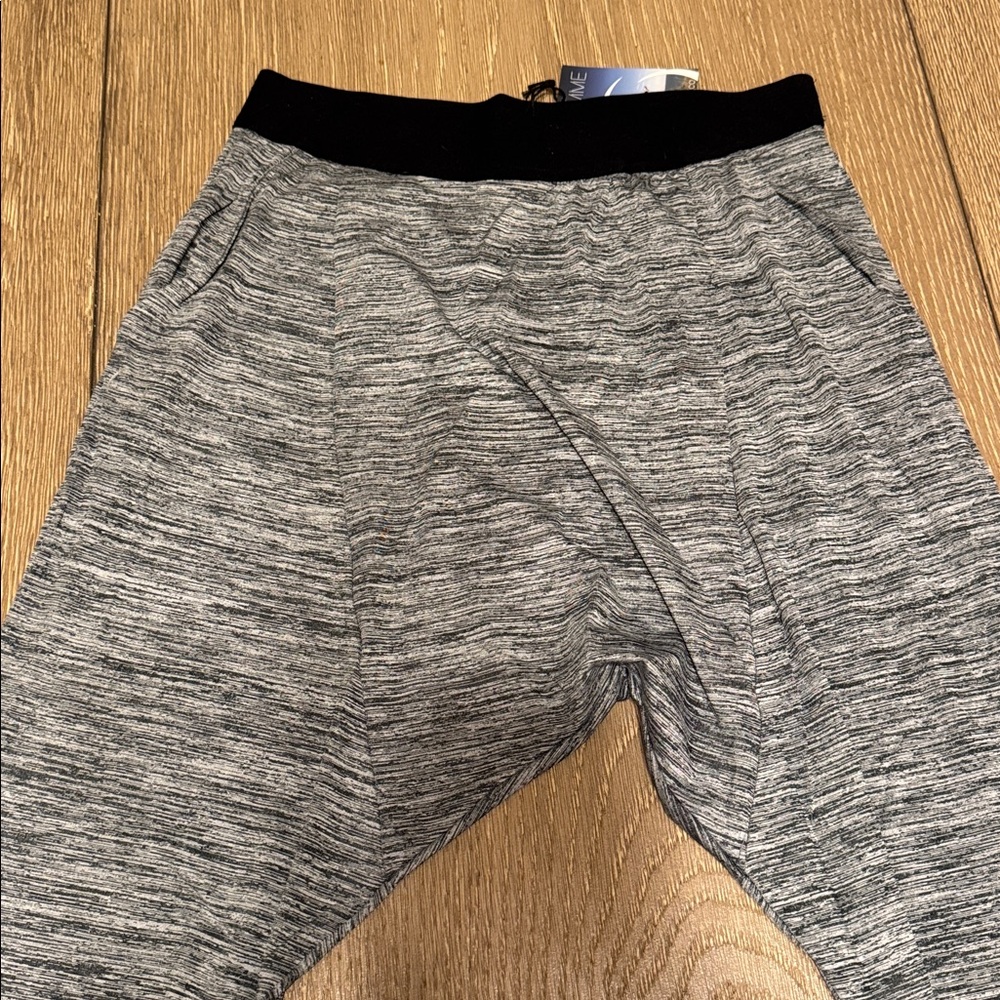 OHMME Matsyendra Pants Medium NWT - Picture 9 of 9